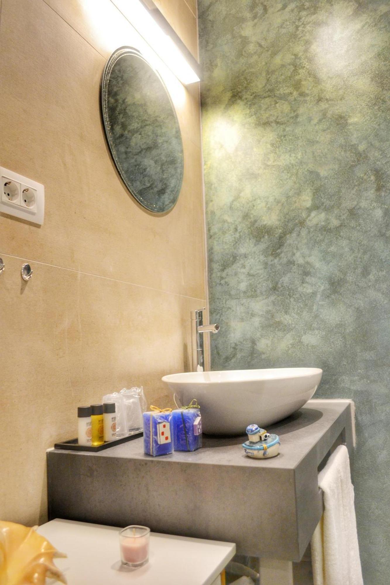 Studio Eleven โรวีน ภายนอก รูปภาพ
